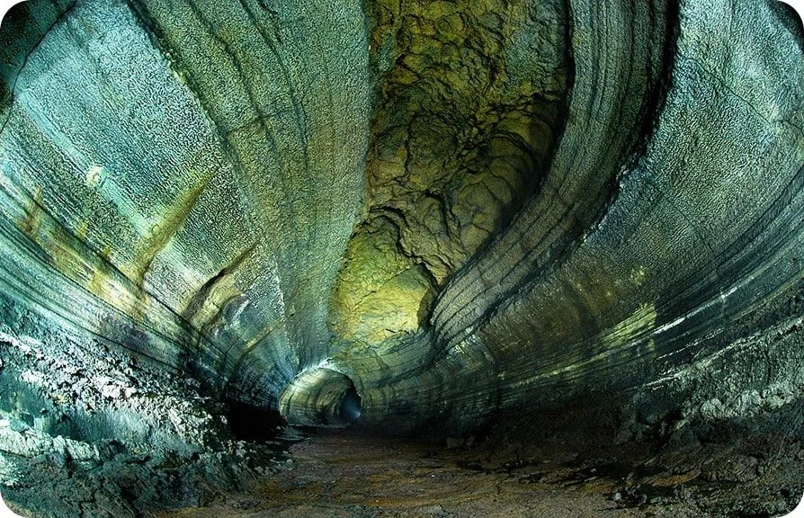 Manjanggul Cave