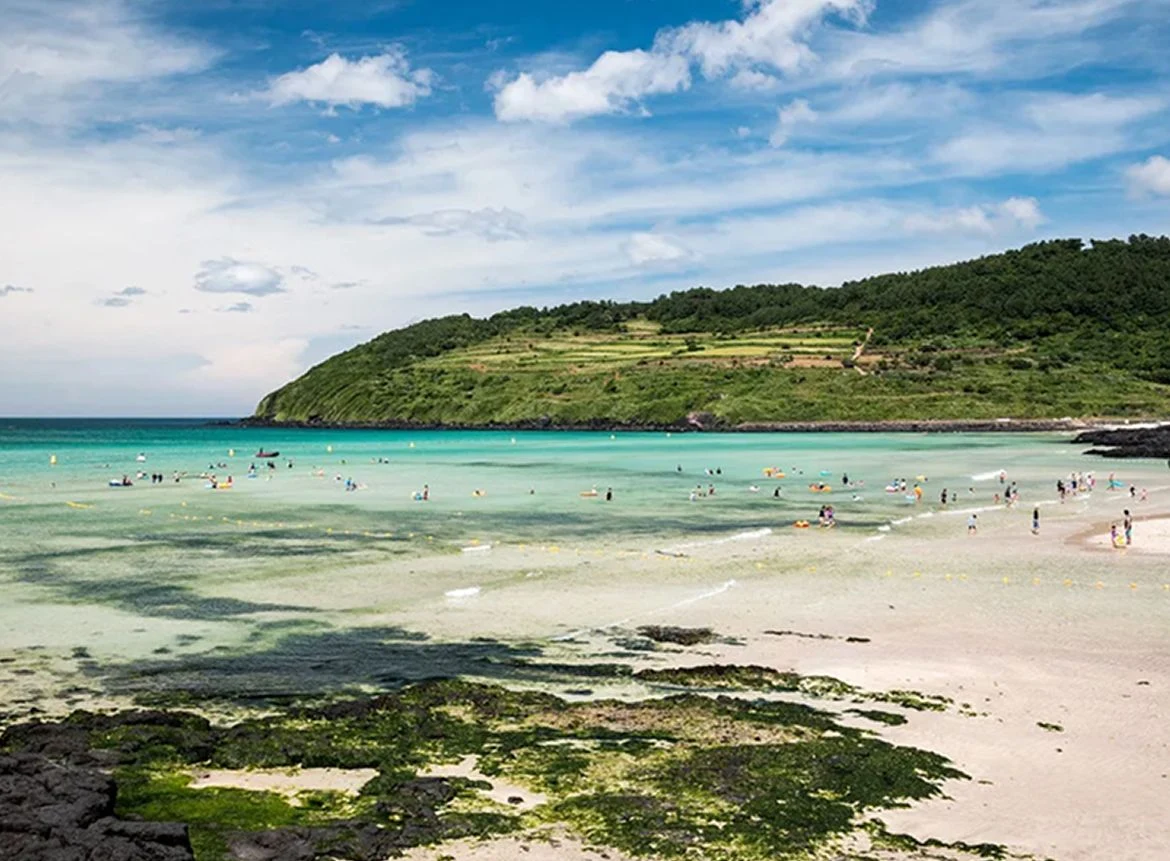 Hamdeok Beach