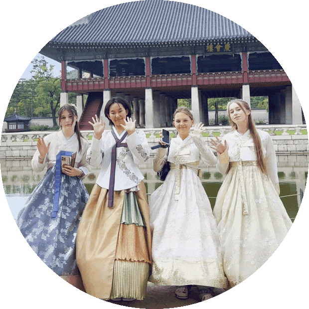 Girl in a hanbok